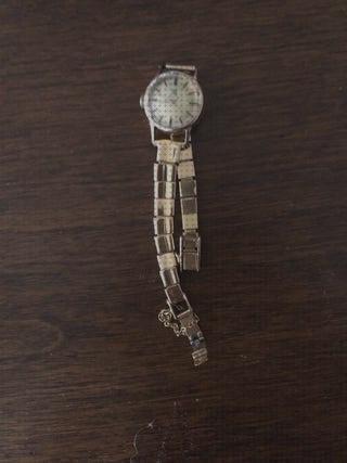 Review de reloj cyma mujer cuerda